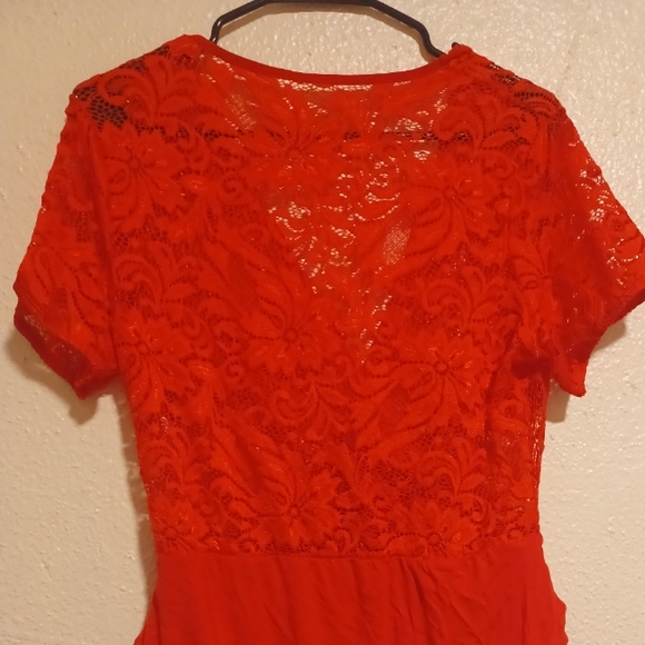 Red Lace v-neck bodysuit (2XL) - Picture 4 of 5